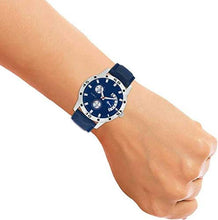 Load image into Gallery viewer, Rattan Ent Wrist Watch P573
