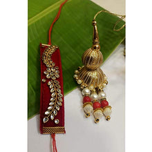 Load image into Gallery viewer, Ascension  Kundan Bhaiya bhabhi Rakhi Raksha Bandhan Gift Bracelet Designer Rakhi for Bhaiya Brother Sister in law Bhabhi Lumba Rakhi with Card,Kanha Soan Papdi sweet &amp; Roli Tilak Pack
